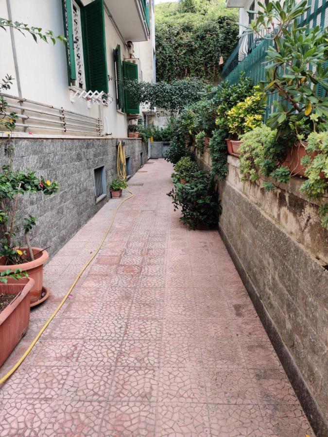 Apartamento La Casa Di Giu Pozzuoli Exterior foto